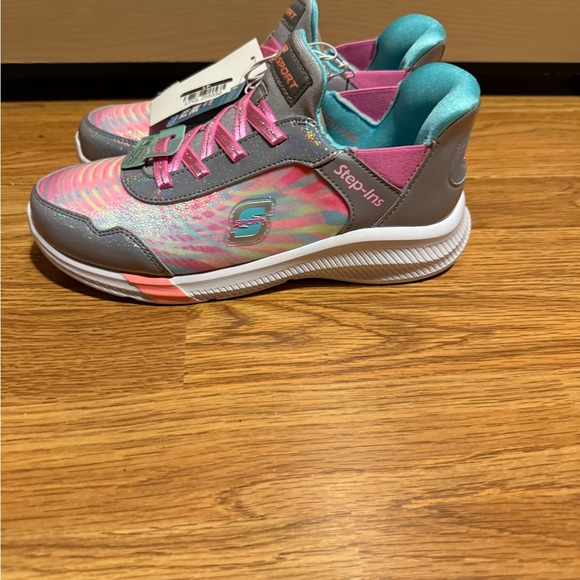 Skechers Vibrant Pink and Gray Athletic Shoes - Picture 1 of 5